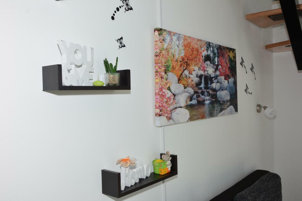 Tri Srice Apartment Сен Екстериор снимка
