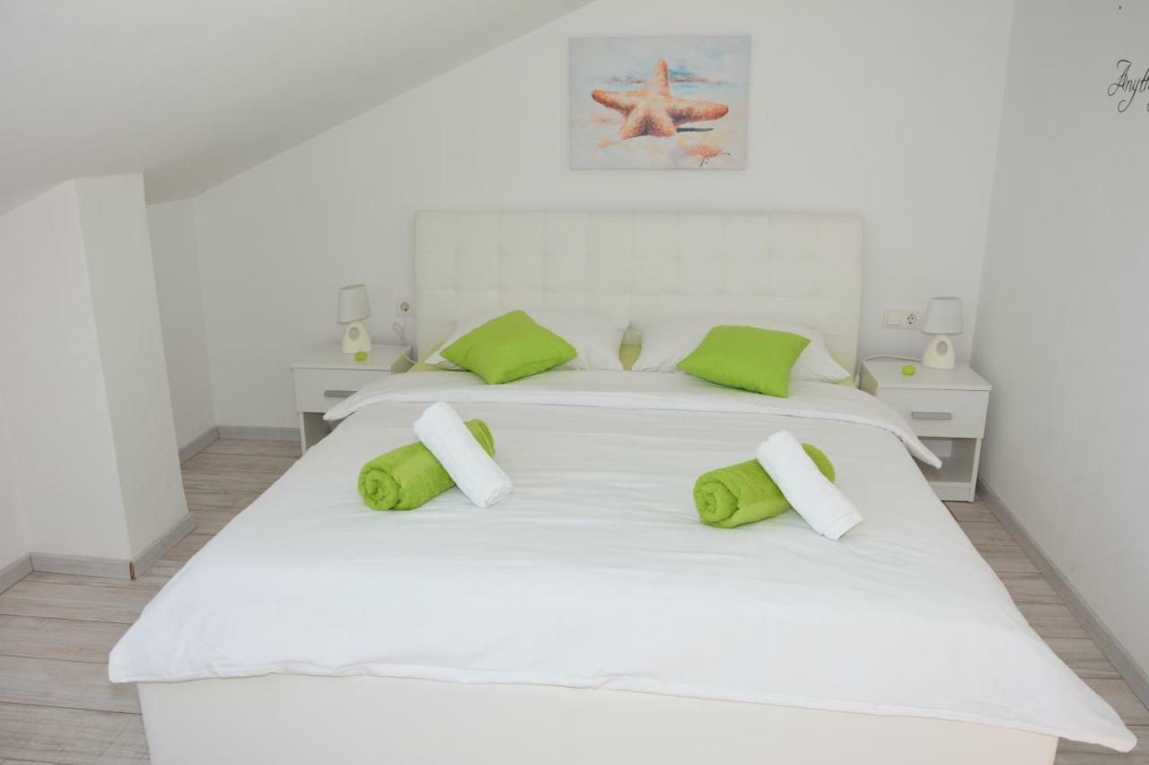 Tri Srice Apartment Сен Екстериор снимка